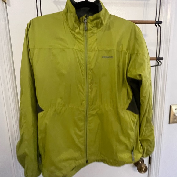 Patagonia Windbreaker - Picture 2 of 6